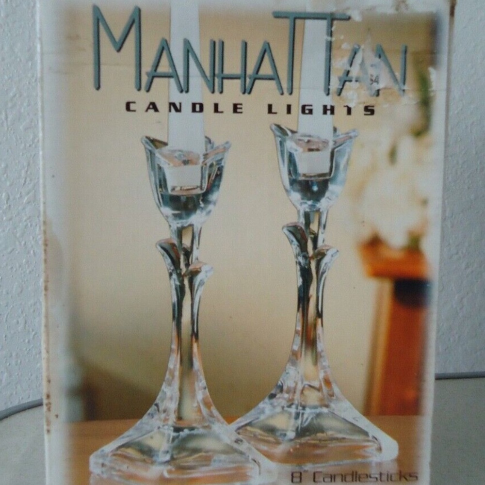 TULIP MANHATTAN 8" CANDLESTICKS CANDLE LIGHTS GLASS 24% lead CRYSTAL SET OF 2 Si